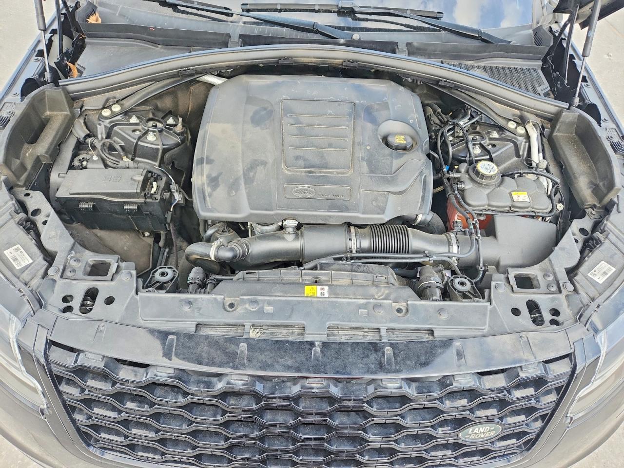 2020 LAND ROVER RANGE ROVER VELAR R-DYNAMIC S photo 12