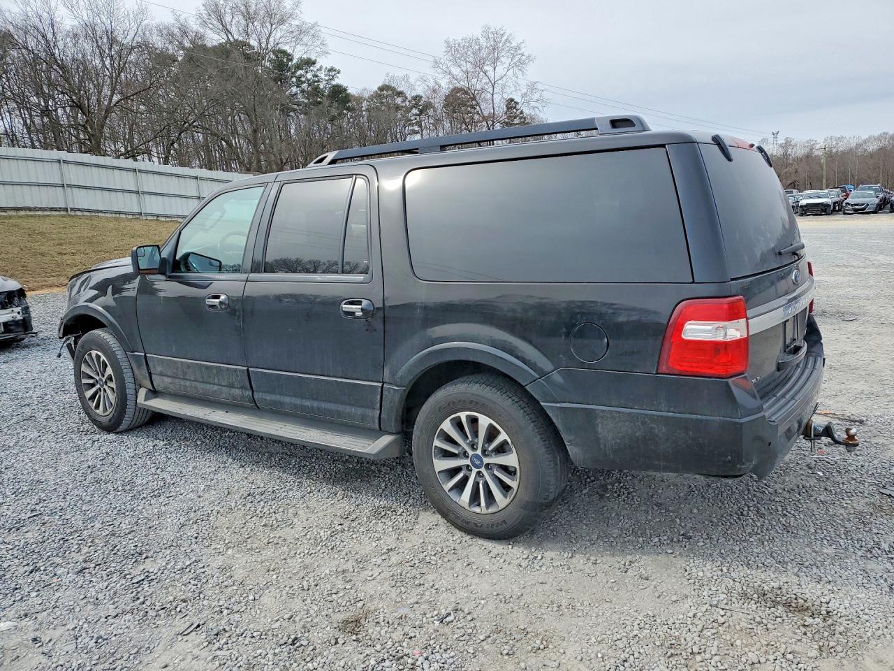 2016 FORD EXPEDITION EL XLT photo 3