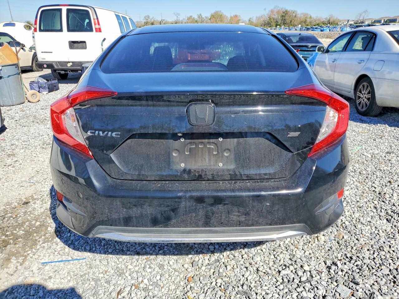 2020 HONDA CIVIC LX photo 16