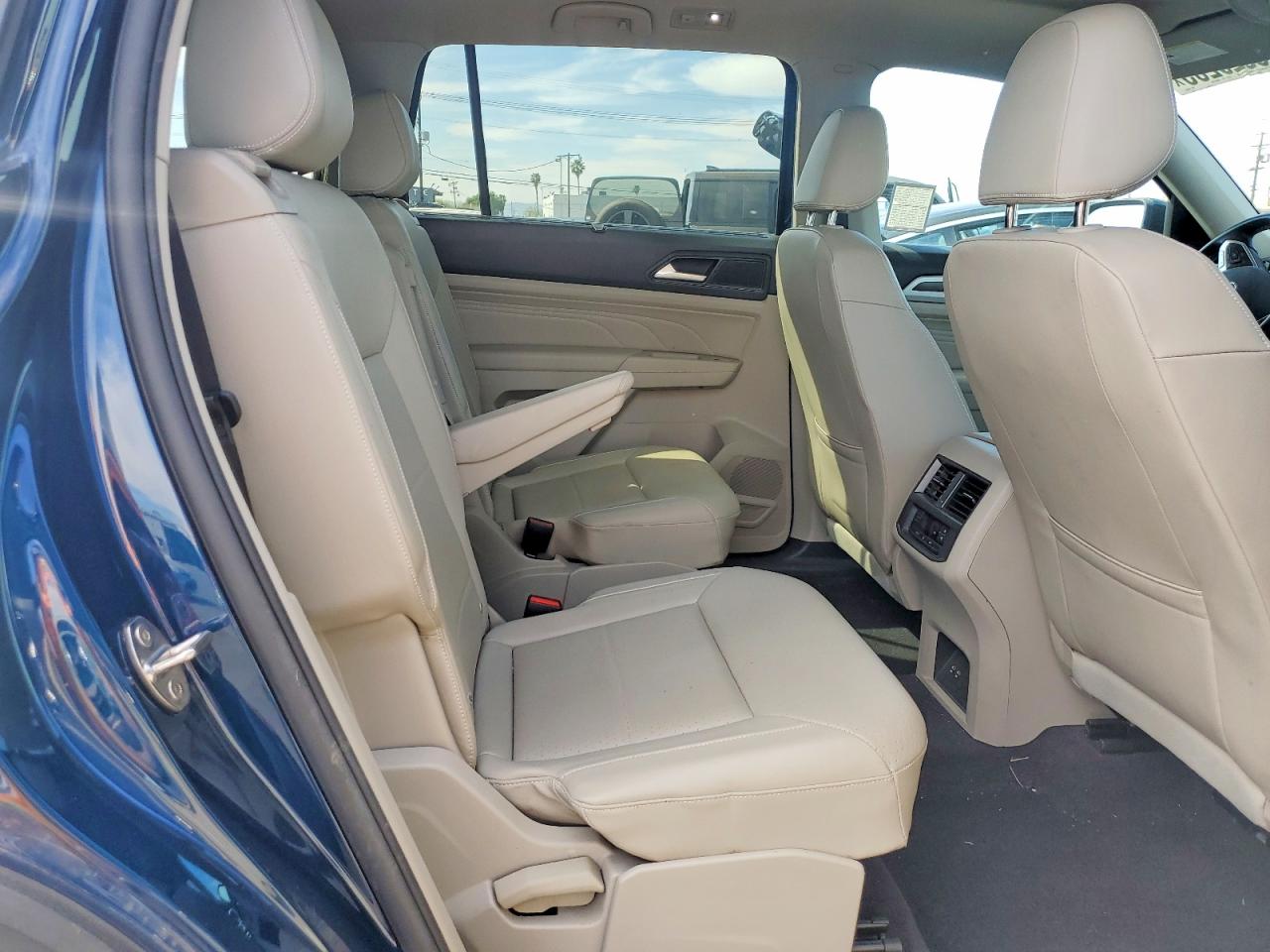 2023 VOLKSWAGEN ATLAS SE photo 21