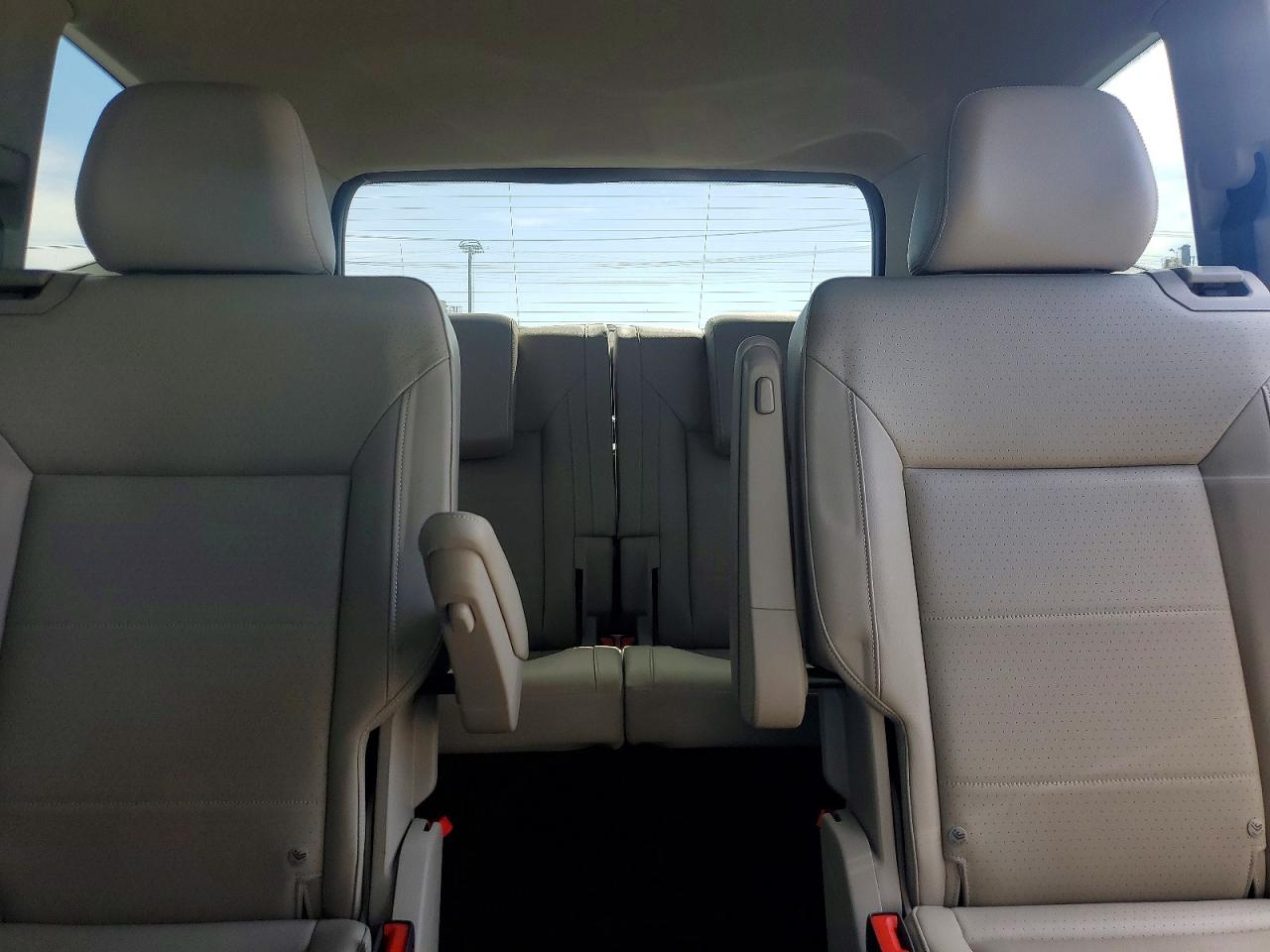 2023 VOLKSWAGEN ATLAS SE photo 19