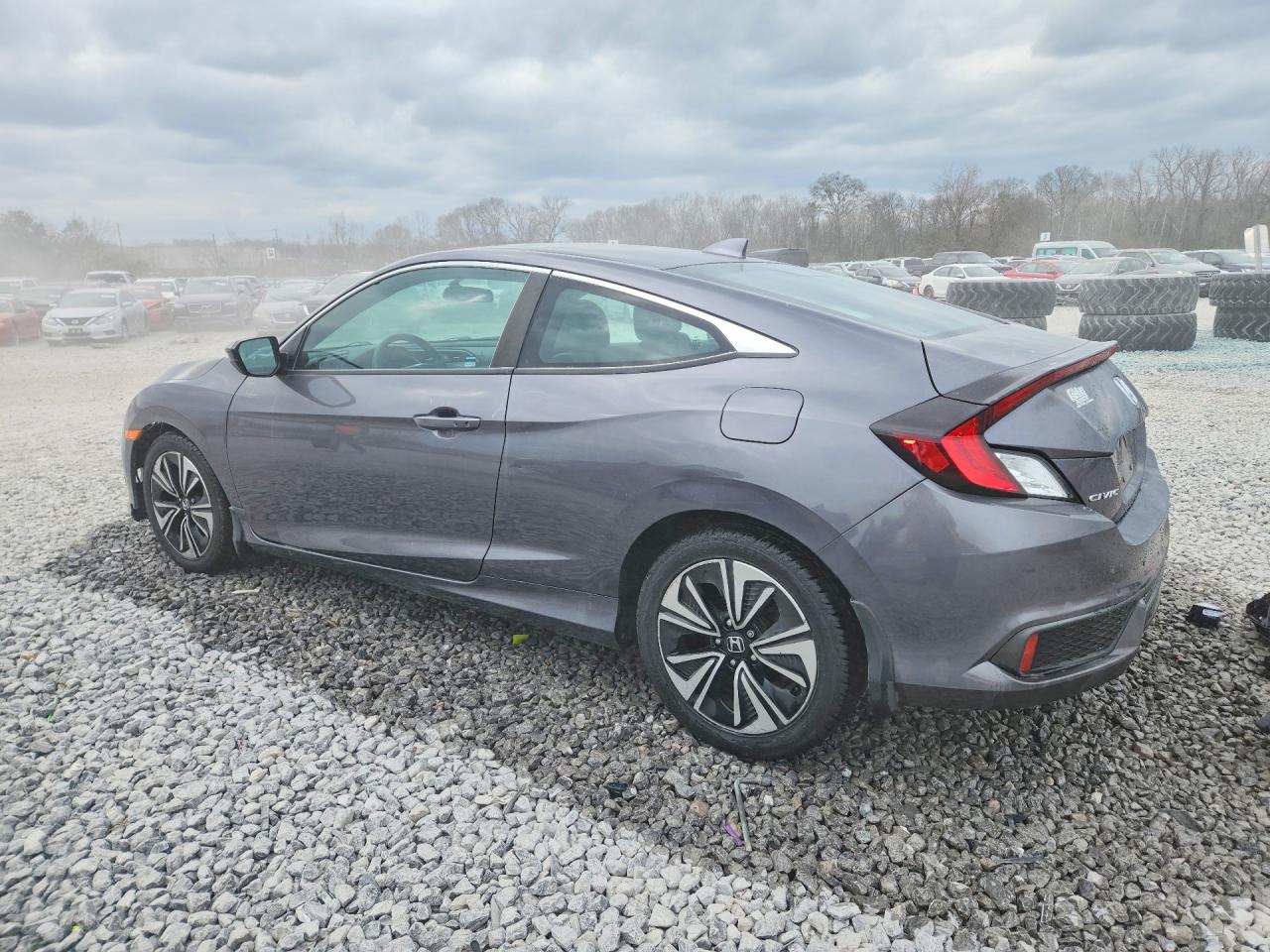 2016 HONDA CIVIC EX photo 2