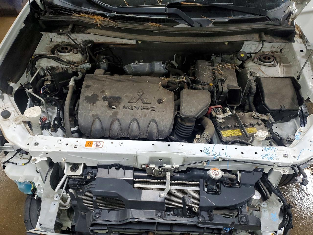 2018 MITSUBISHI OUTLANDER SE photo 31