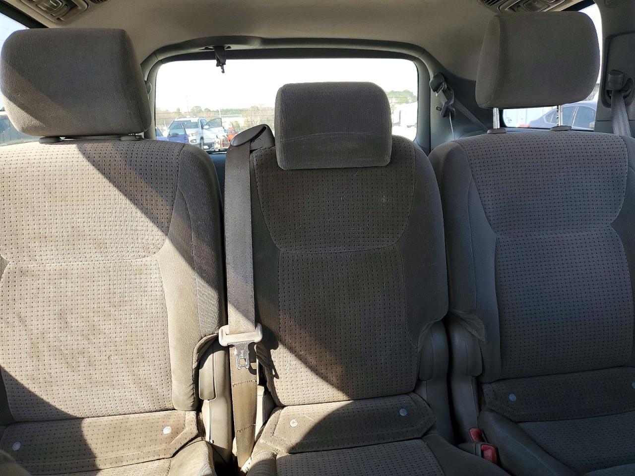 2006 TOYOTA SIENNA CE photo 28