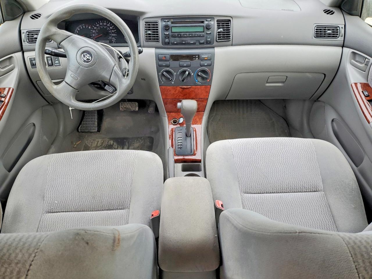 2006 TOYOTA COROLLA LE photo 15