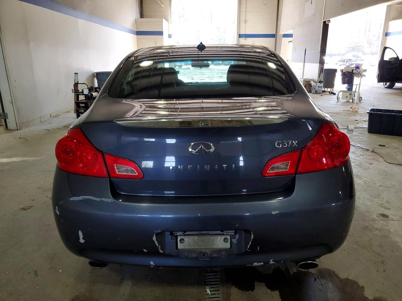 2009 INFINITI G37 photo 6
