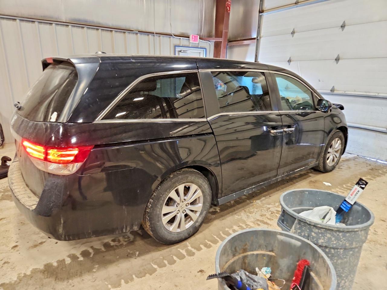 2016 HONDA ODYSSEY EXL photo 5