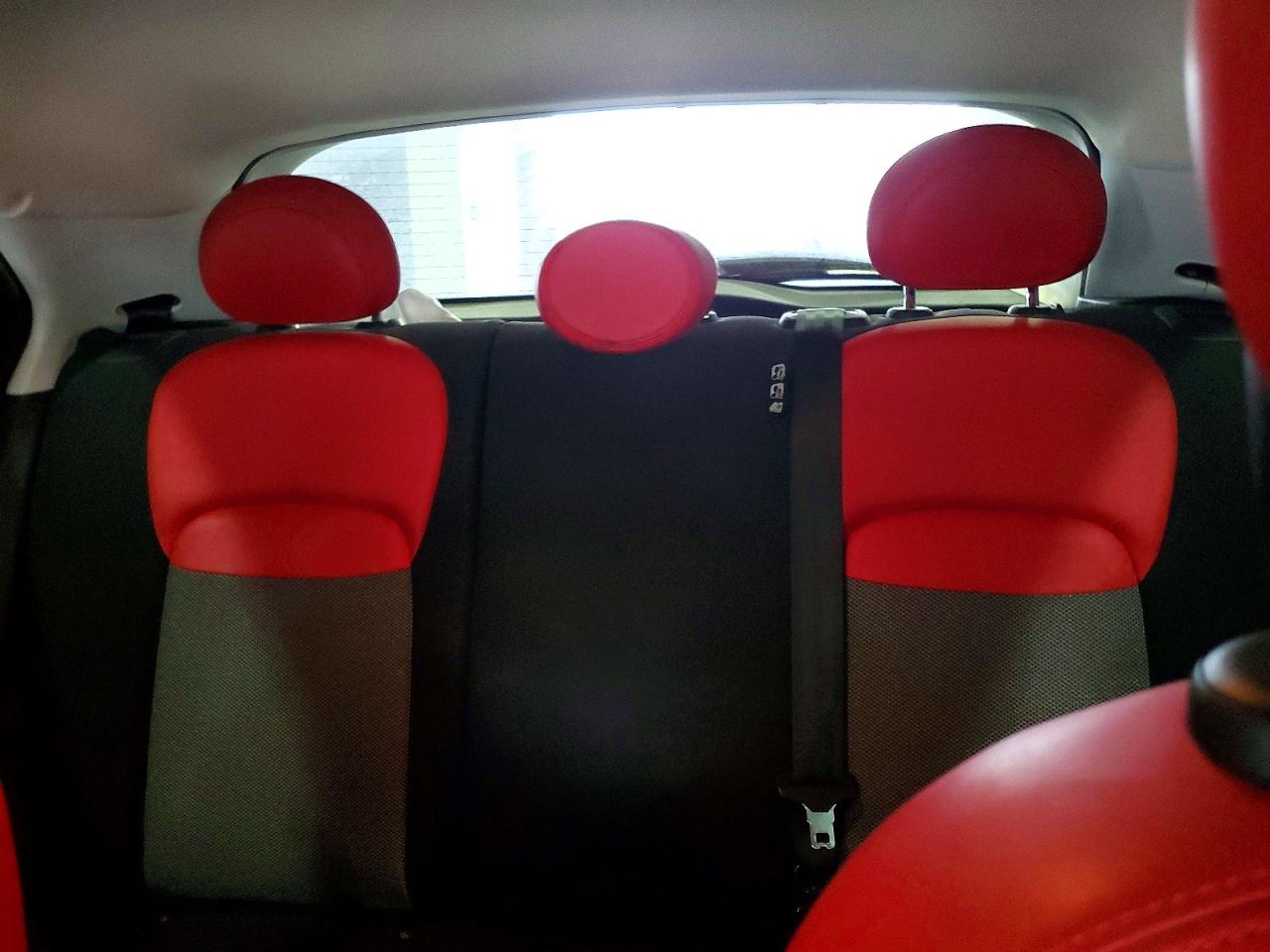 2016 FIAT 500X EASY photo 10