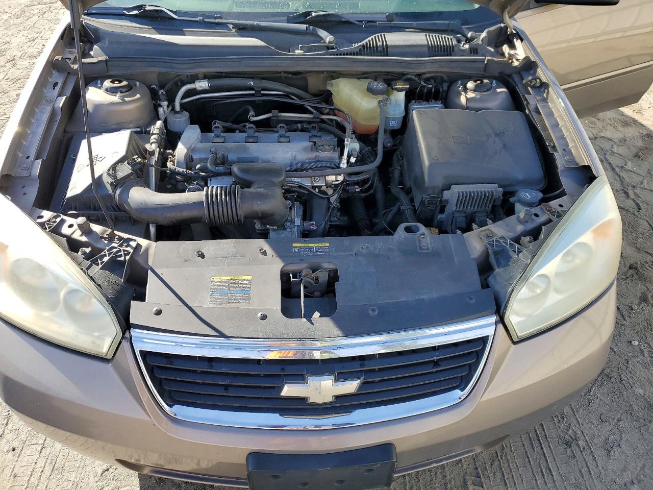 2008 CHEVROLET MALIBU LS photo 31