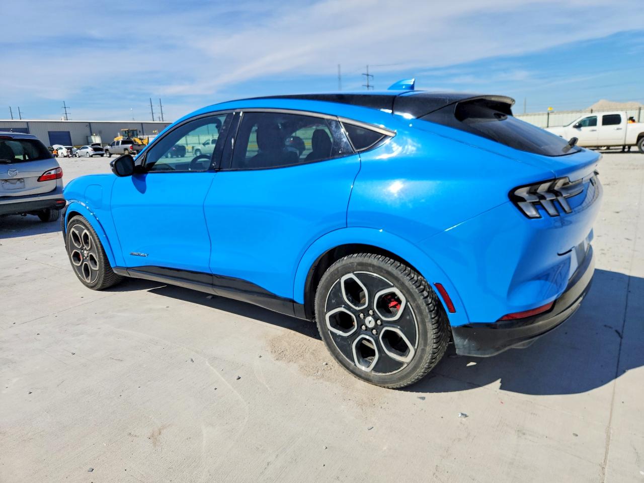 2021 FORD MUSTANG MACH-E GT photo 3