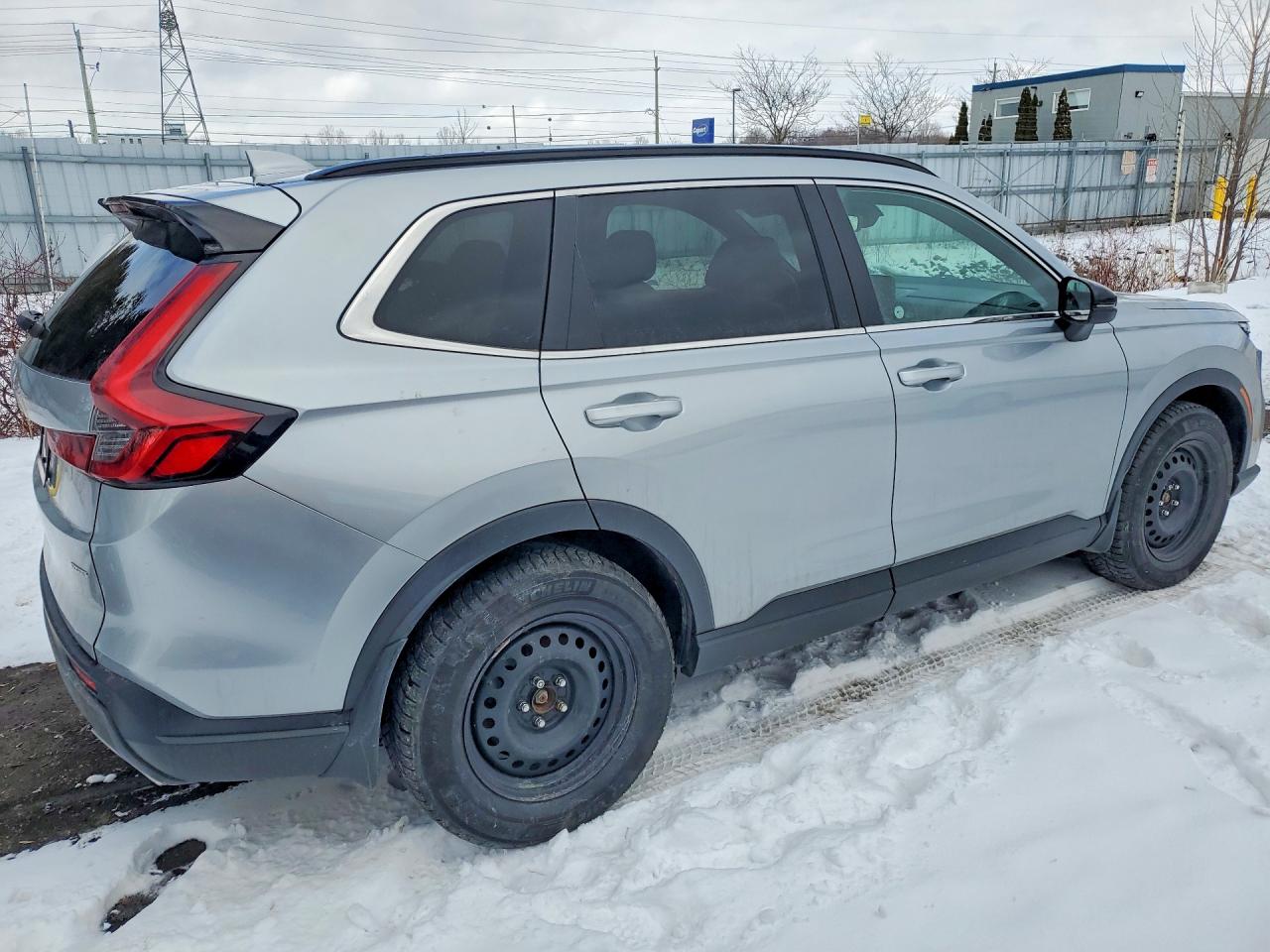 2025 HONDA CR-V TOURING photo 3