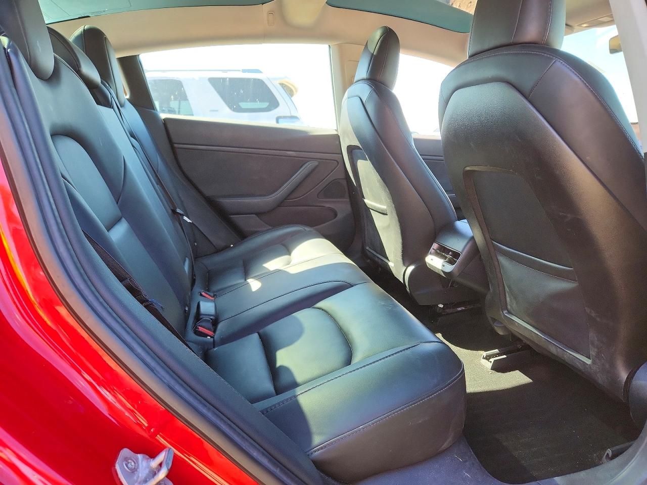 2018 TESLA MODEL 3 photo 10