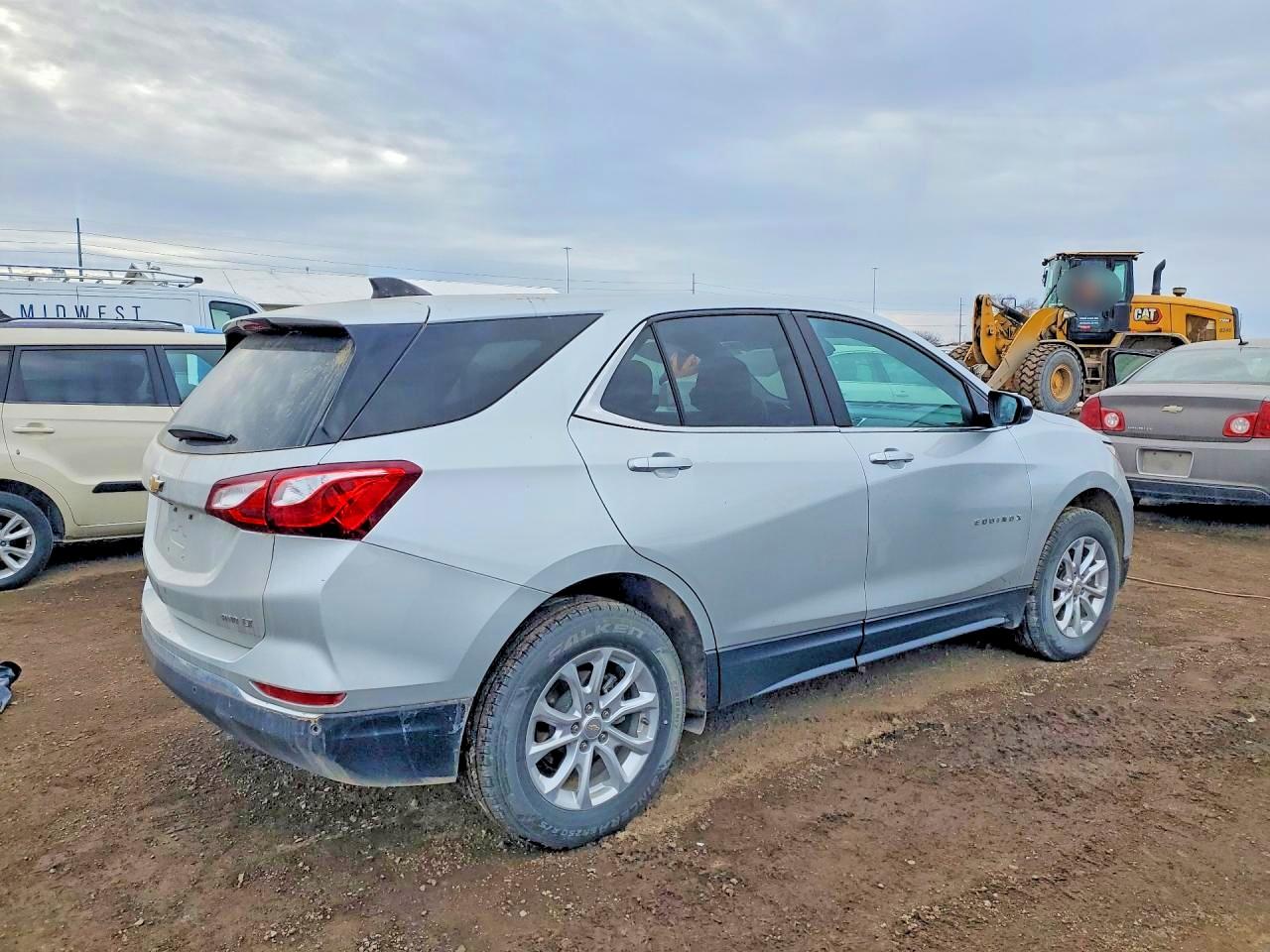 2021 CHEVROLET EQUINOX LT photo 3