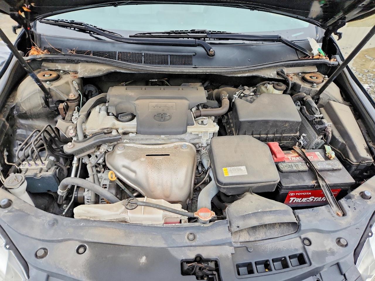 2016 TOYOTA CAMRY LE photo 21