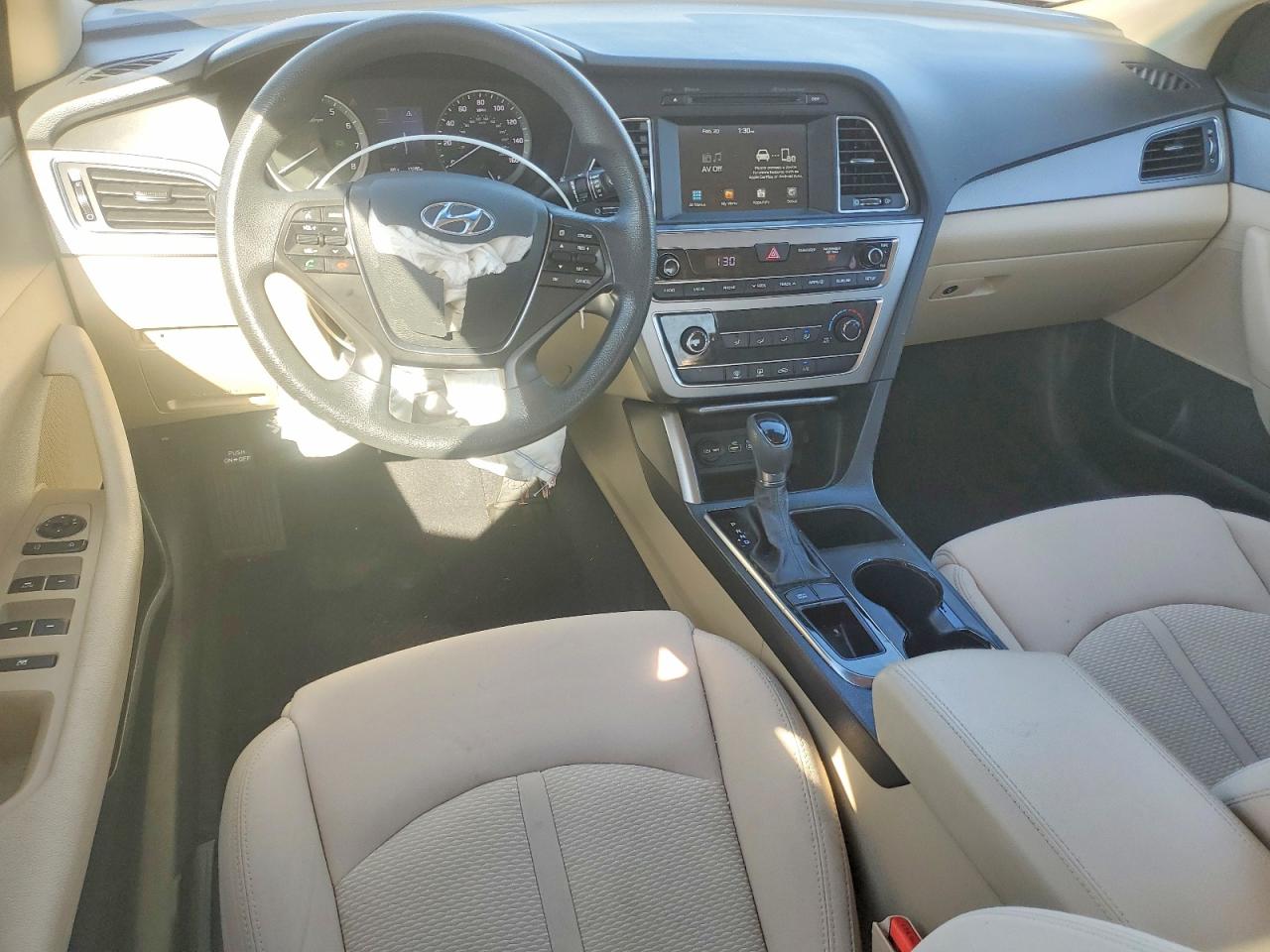 2016 HYUNDAI SONATA SE photo 15