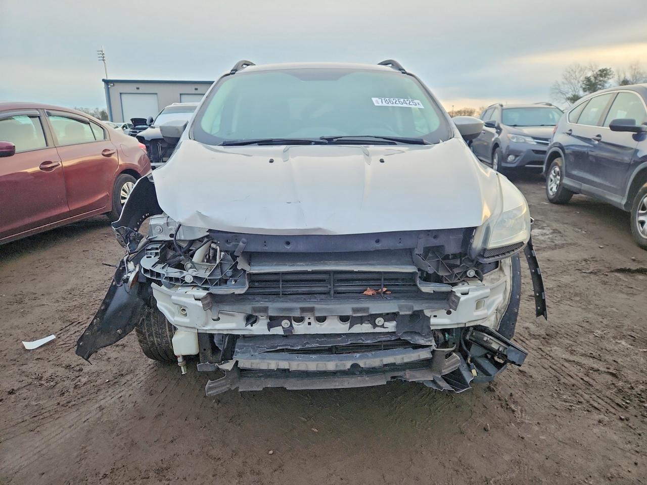 2016 FORD ESCAPE SE photo 9