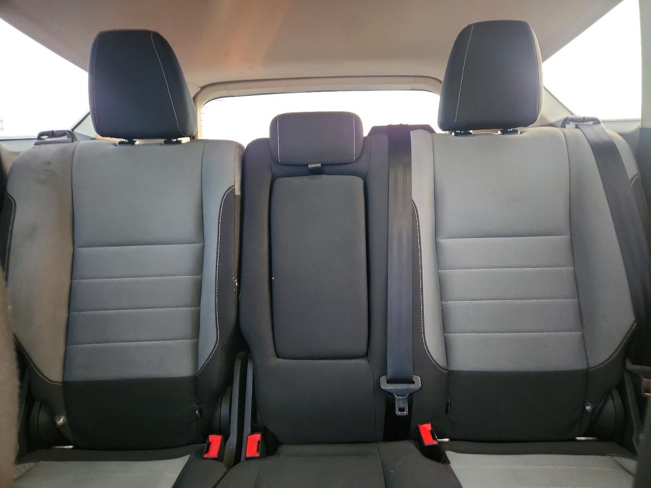 2016 FORD ESCAPE SE photo 19