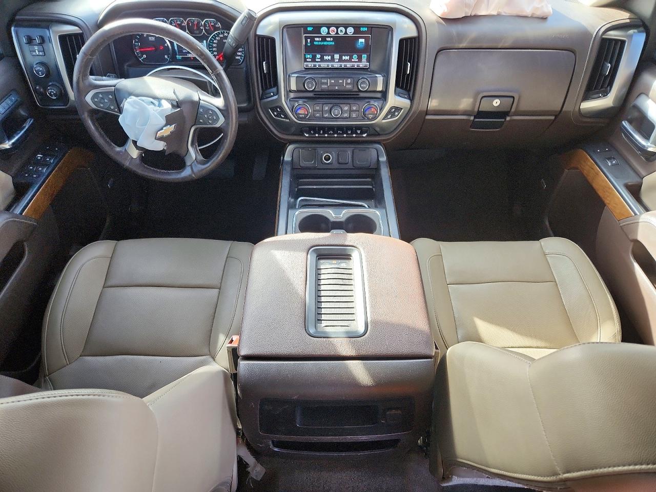 2017 CHEVROLET SILVERADO K3500 LTZ photo 8