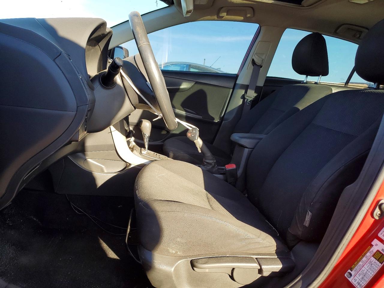 2009 TOYOTA COROLLA S photo 7