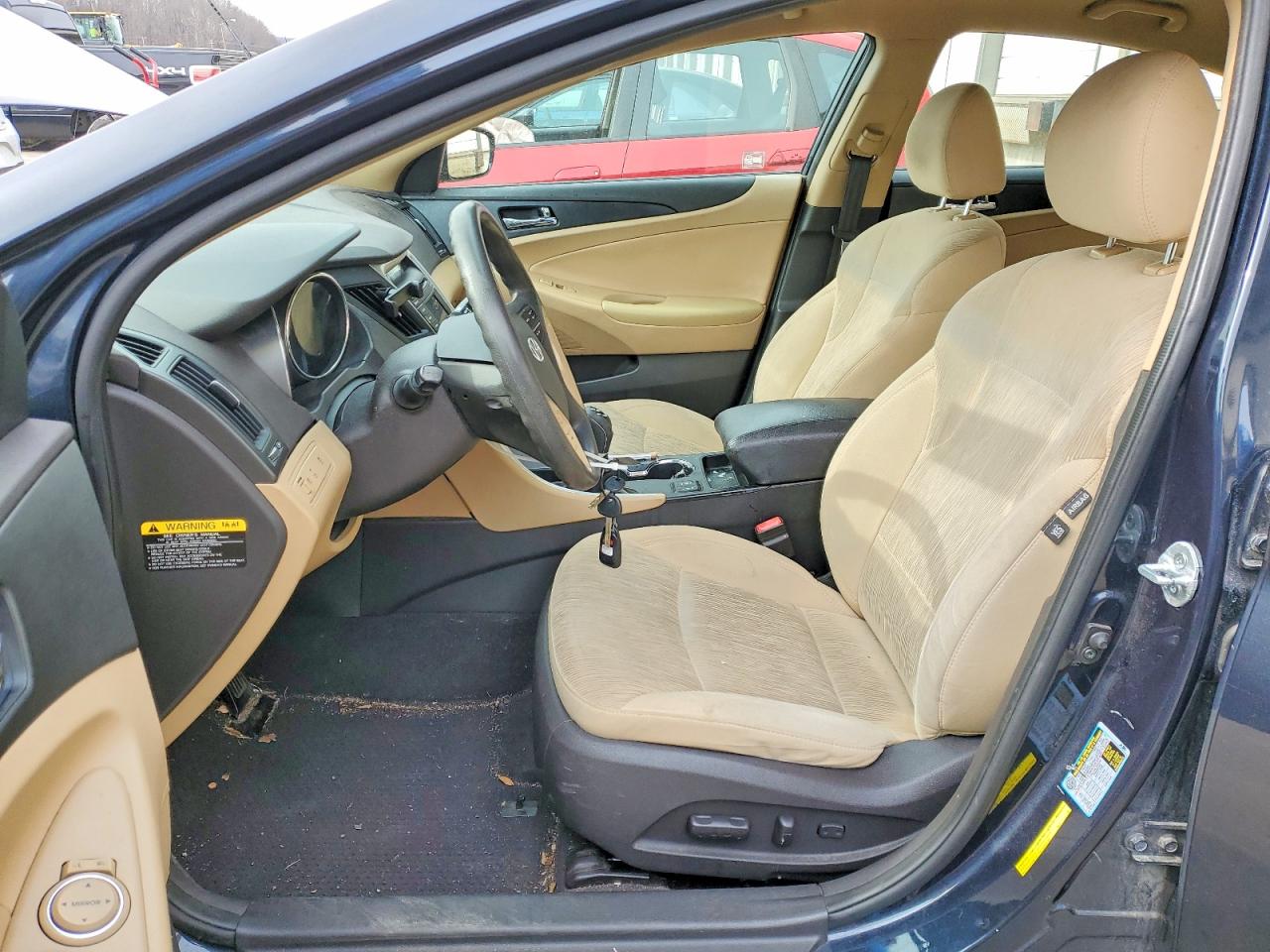 2014 HYUNDAI SONATA GLS photo 19