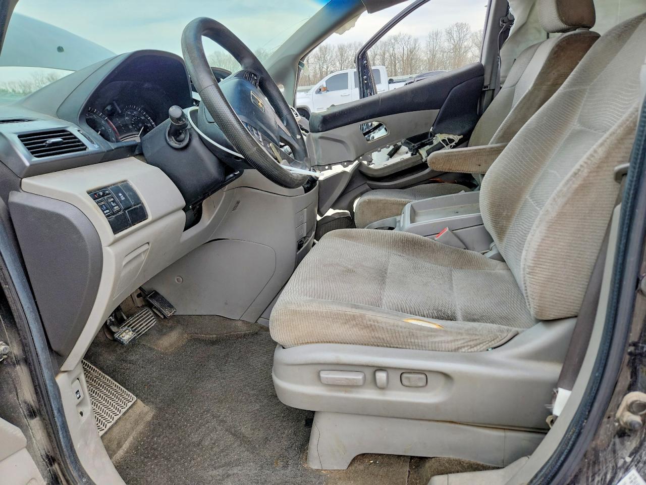 2012 HONDA ODYSSEY EX photo 19