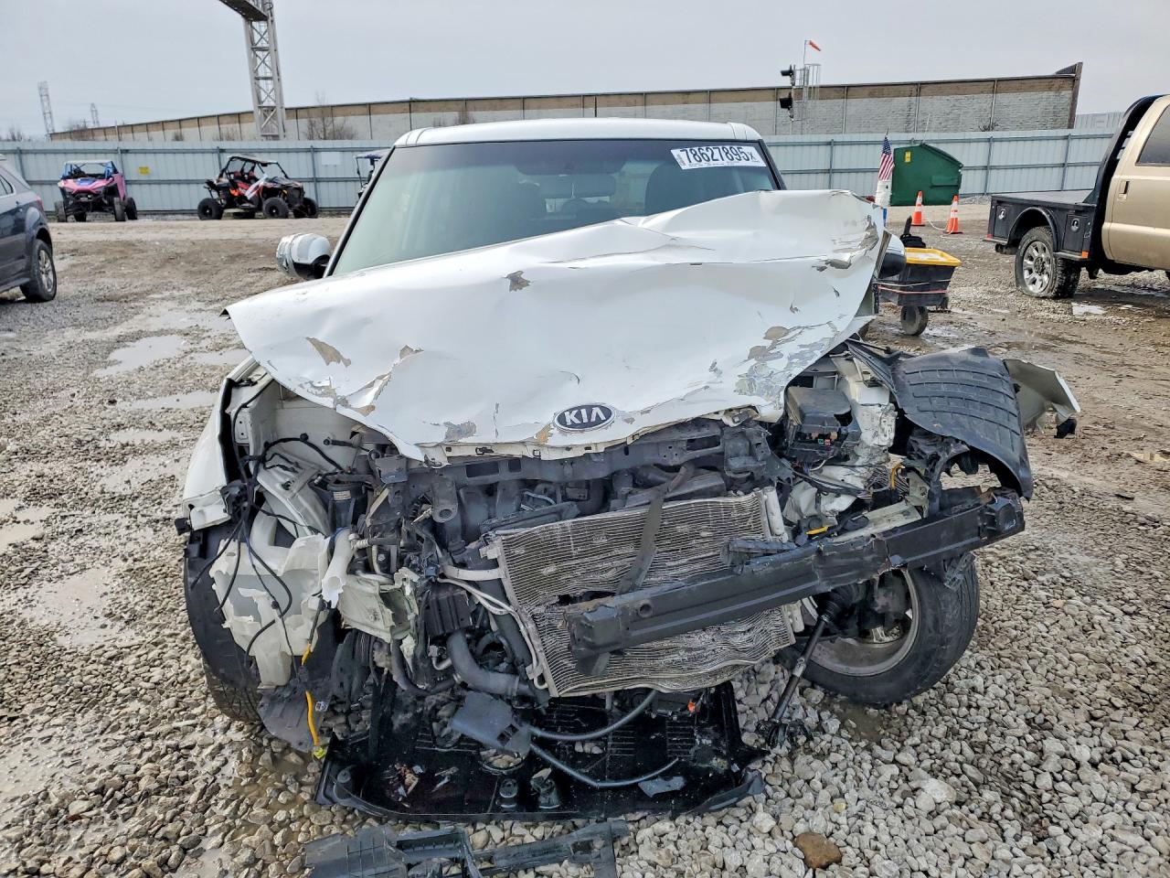2014 KIA SOUL + photo 5