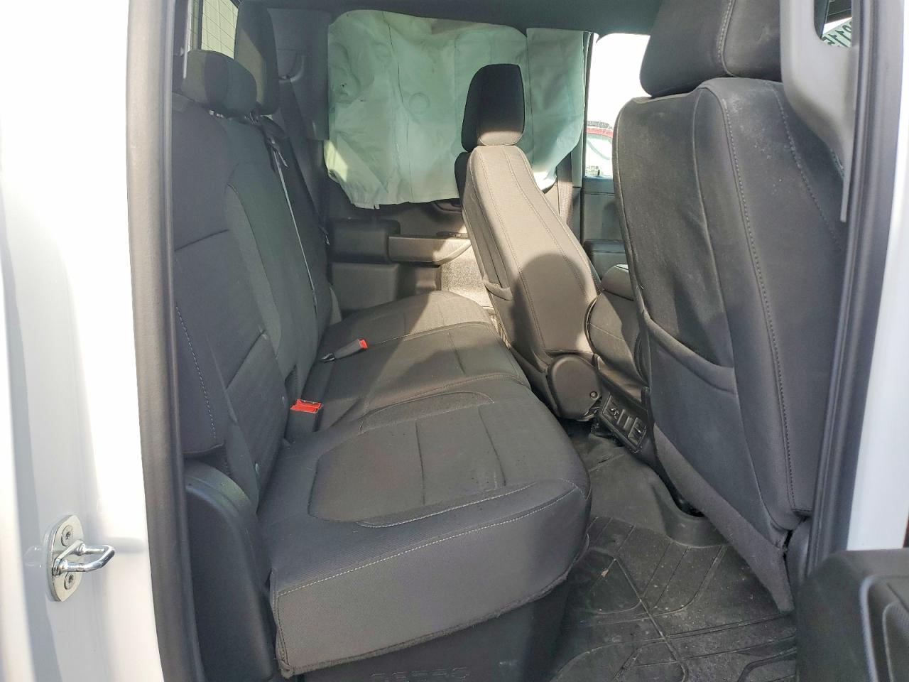 2020 CHEVROLET SILVERADO K1500 LT photo 10