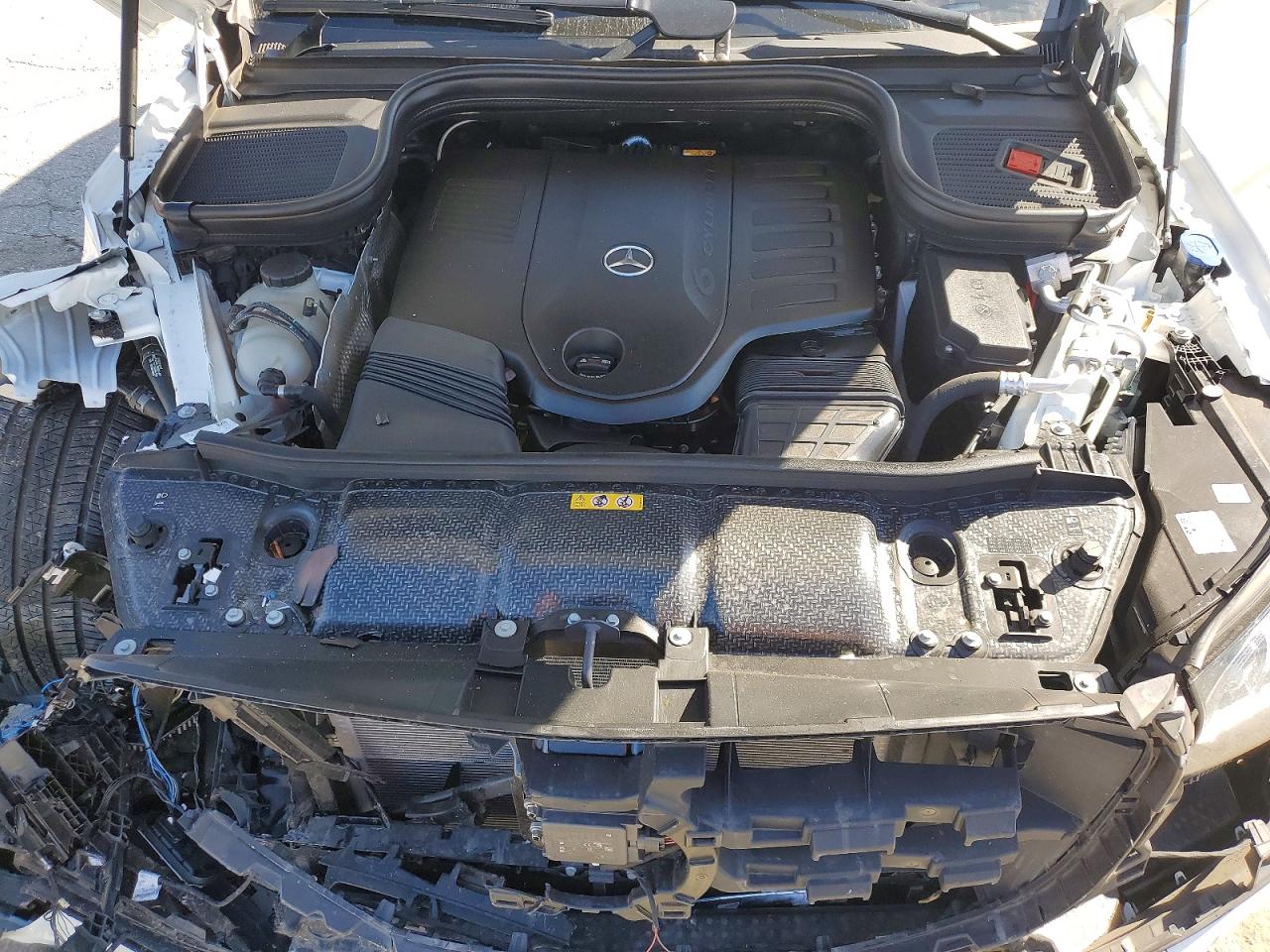 2024 MERCEDES-BENZ GLS 450 4MATIC photo 23
