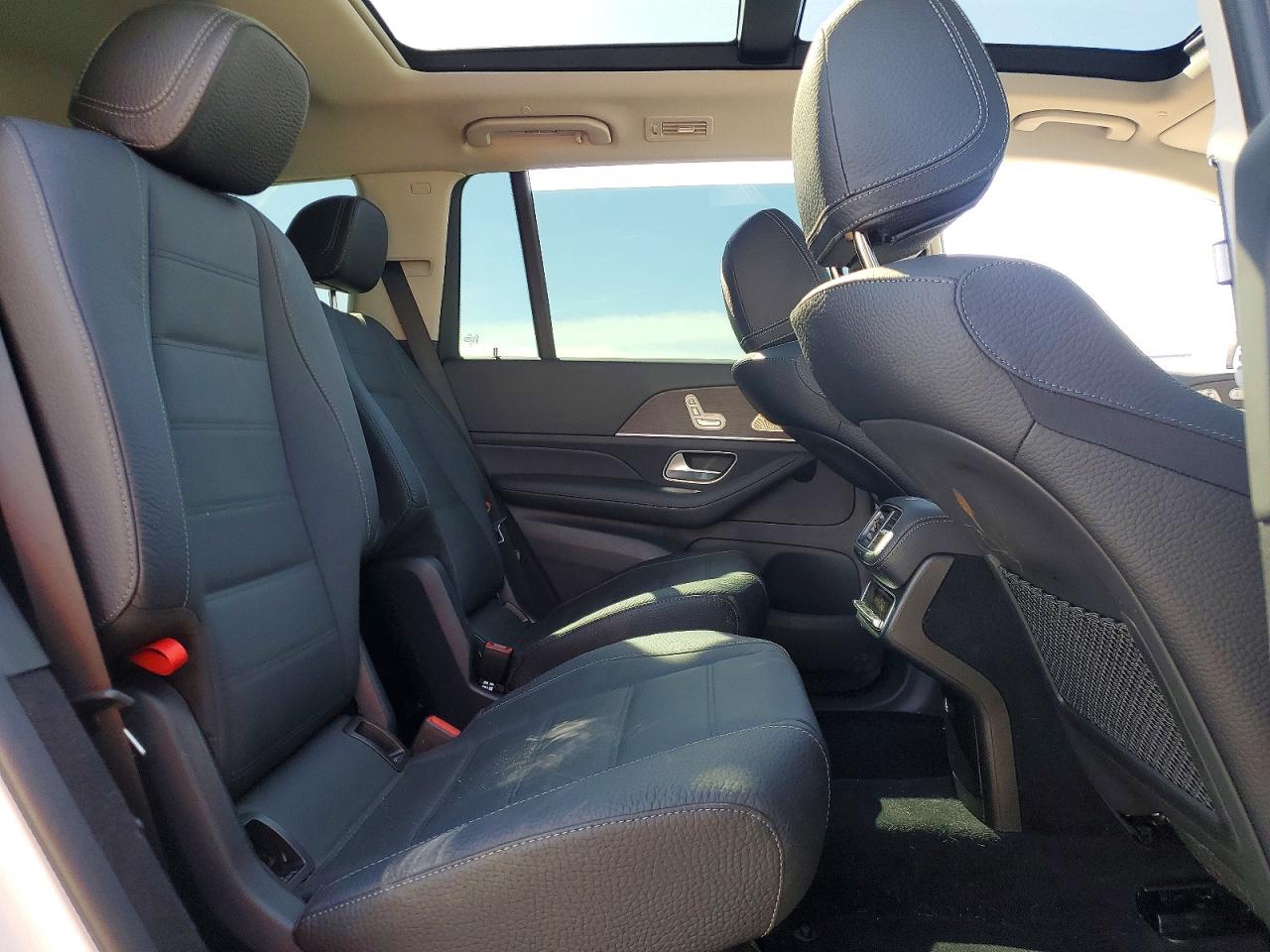 2024 MERCEDES-BENZ GLS 450 4MATIC photo 21