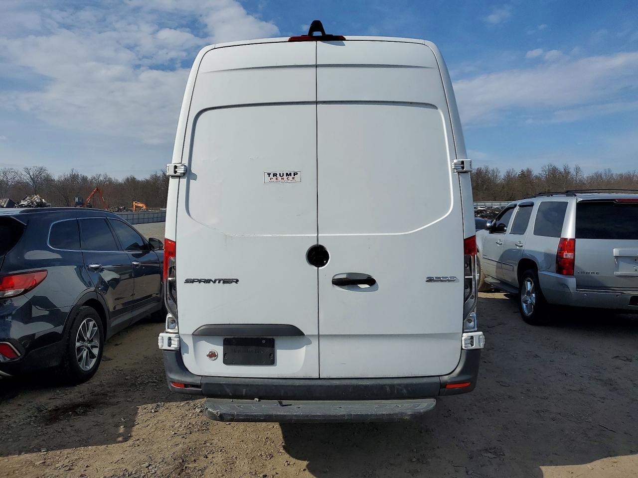 2019 MERCEDES-BENZ SPRINTER 2500 photo 16
