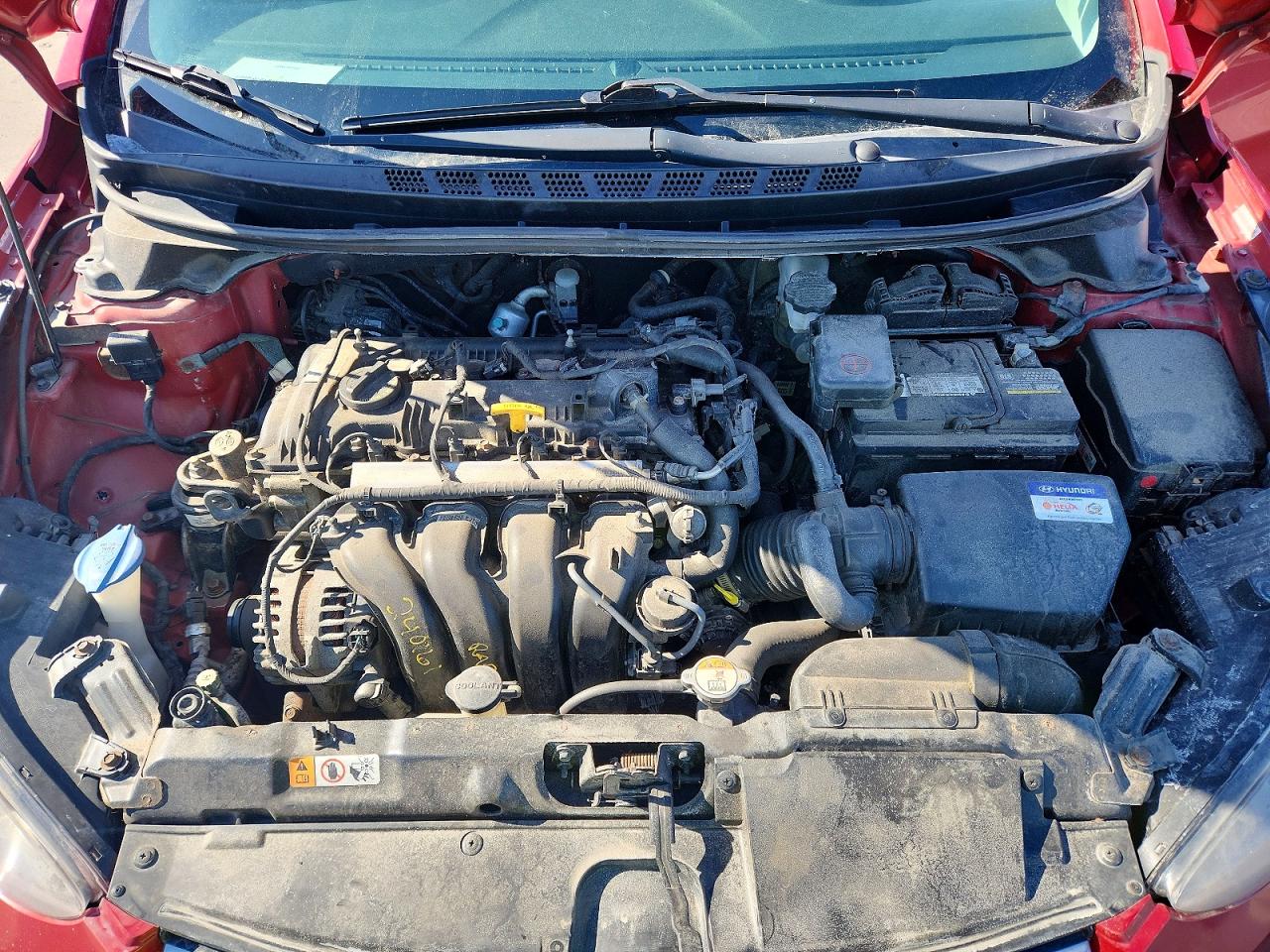 2015 HYUNDAI ELANTRA SE photo 31