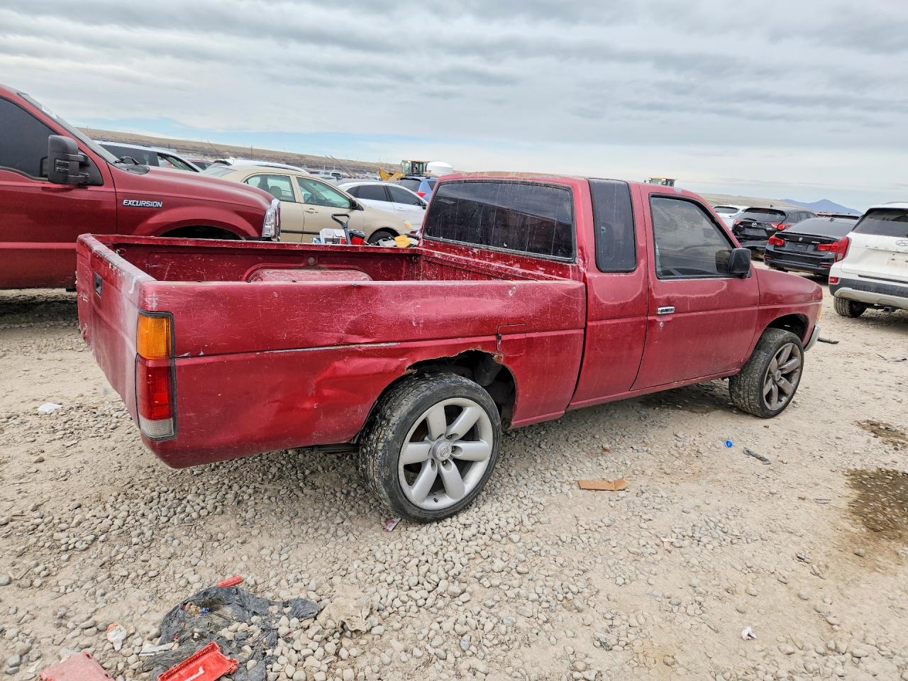 1993 NISSAN TRUCK BASE photo 5