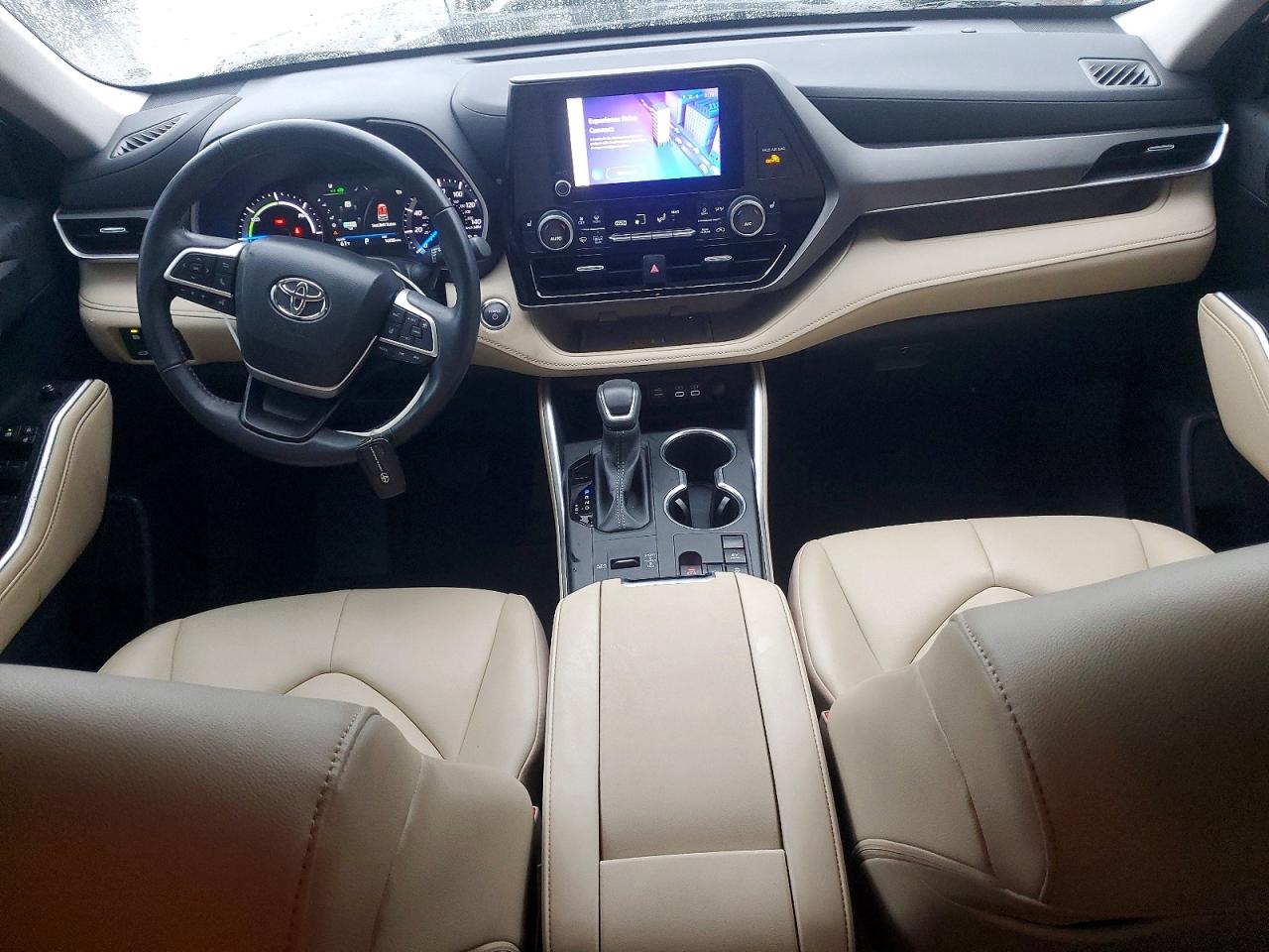 2023 TOYOTA HIGHLANDER photo 8
