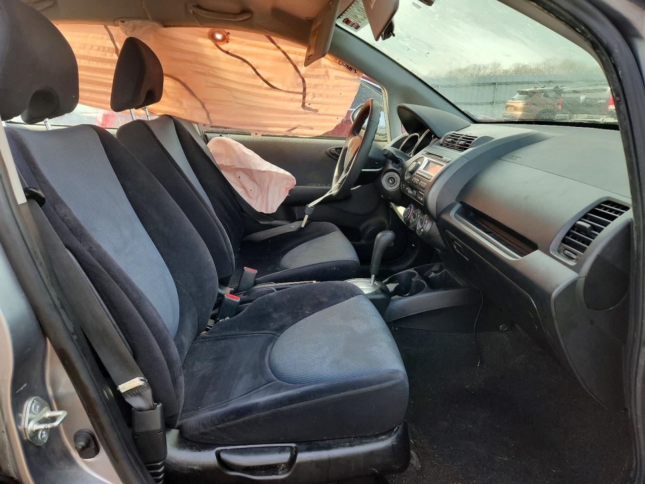 2008 HONDA FIT photo 7