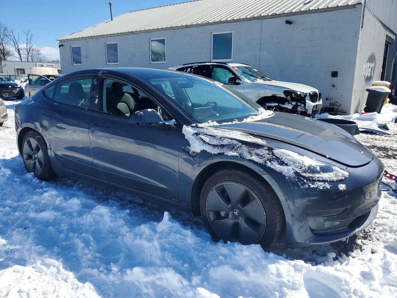 2023 TESLA MODEL 3 photo 4