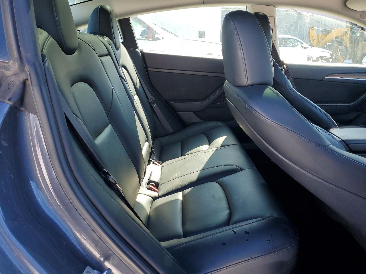 2023 TESLA MODEL 3 photo 10
