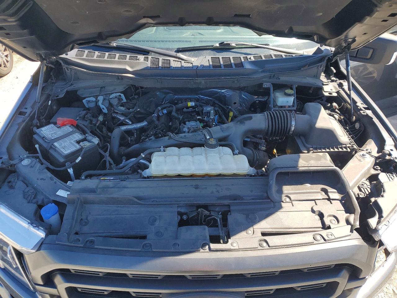 2023 FORD F150 SUPERCREW photo 31