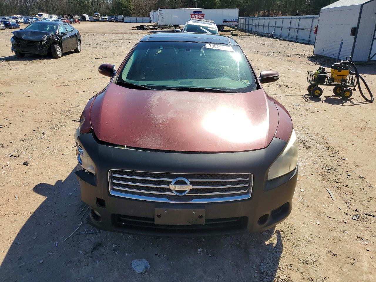 2011 NISSAN MAXIMA photo 5