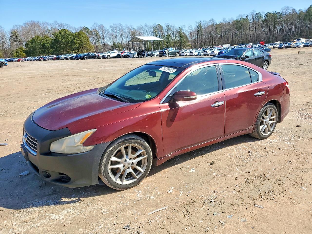 2011 NISSAN MAXIMA