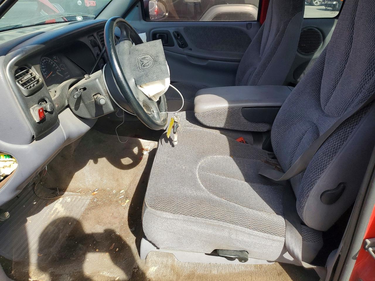 1997 DODGE DAKOTA photo 13