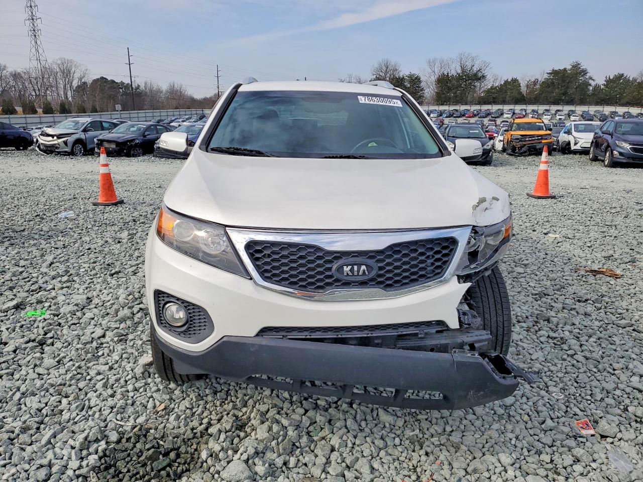 2011 KIA SORENTO BASE photo 5