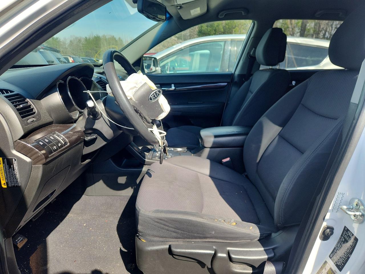 2011 KIA SORENTO BASE photo 7