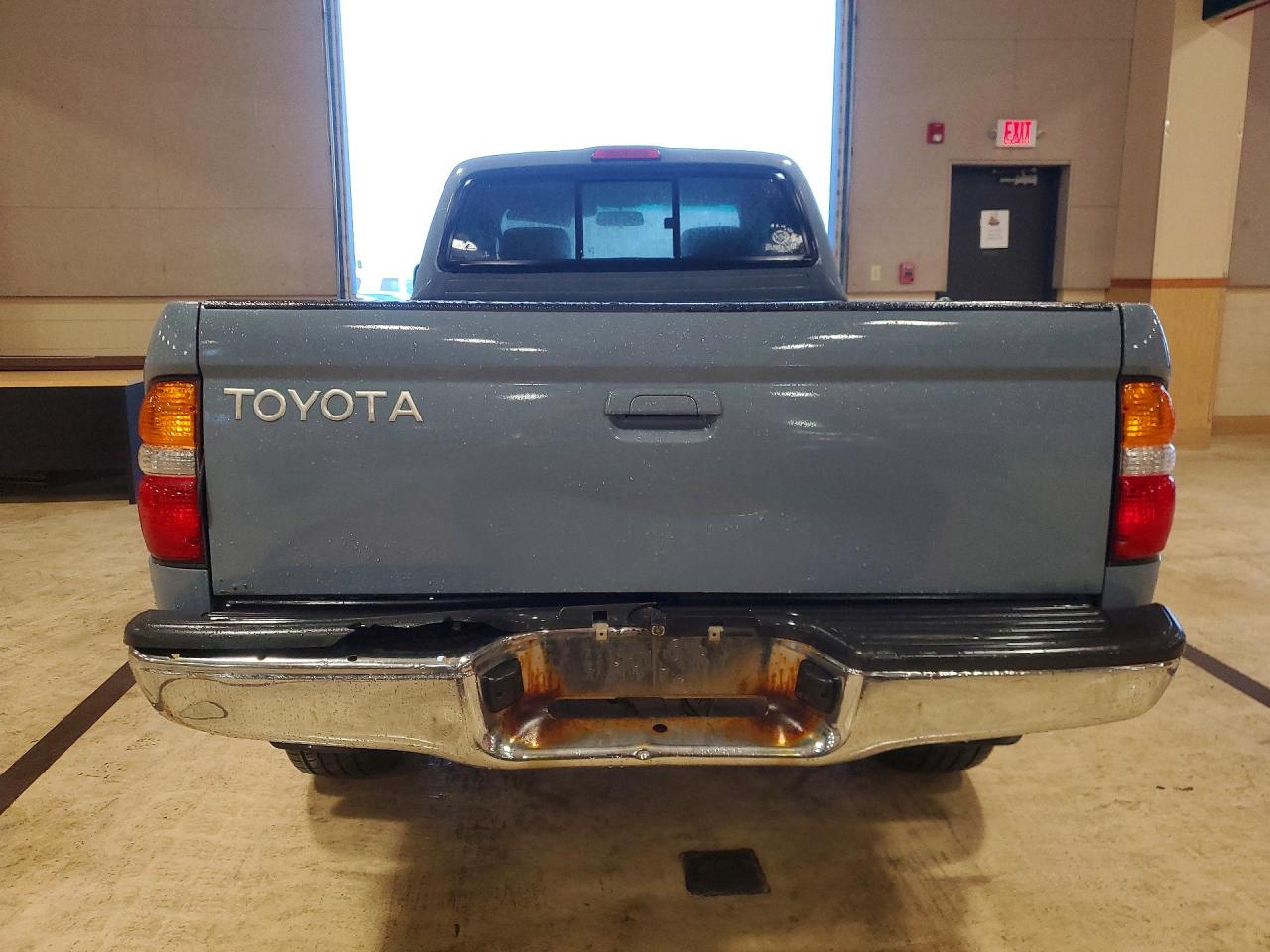 2002 TOYOTA TACOMA V6 photo 6