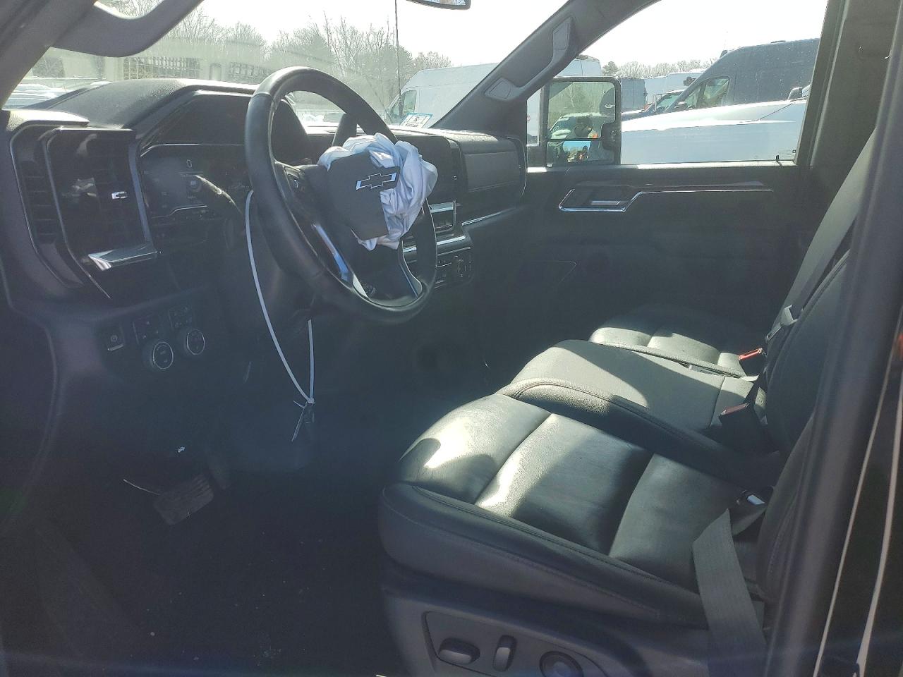 2024 CHEVROLET SILVERADO K2500 HEAVY DUTY LT photo 22