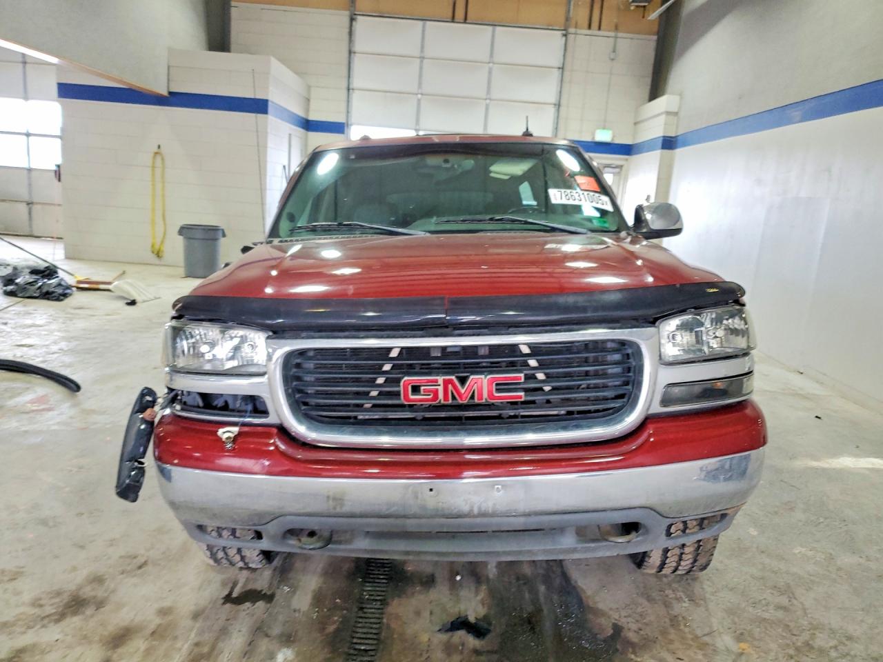 2003 GMC YUKON XL K1500 photo 9