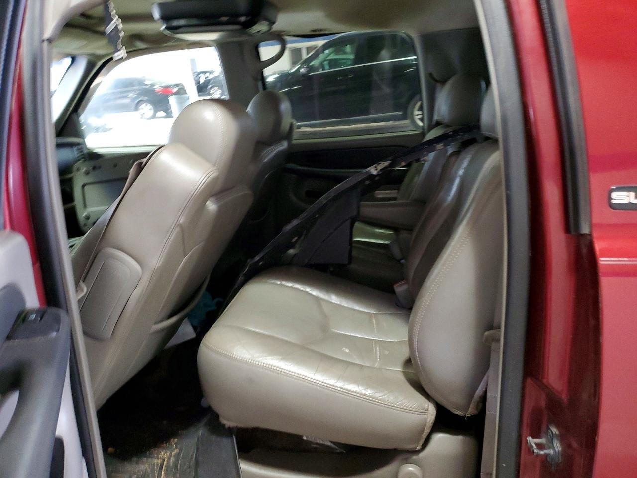 2003 GMC YUKON XL K1500 photo 21