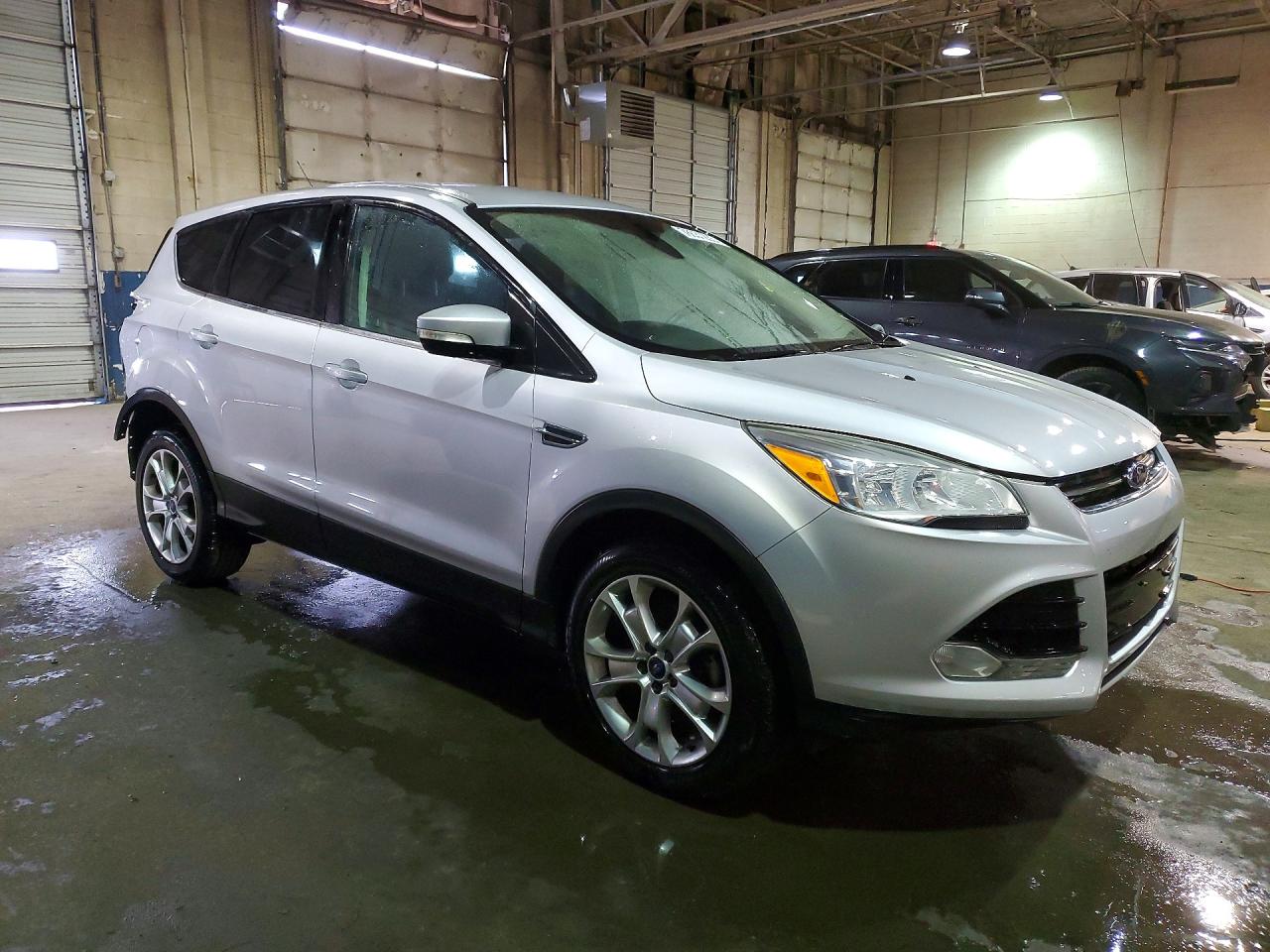 2013 FORD ESCAPE SEL photo 10
