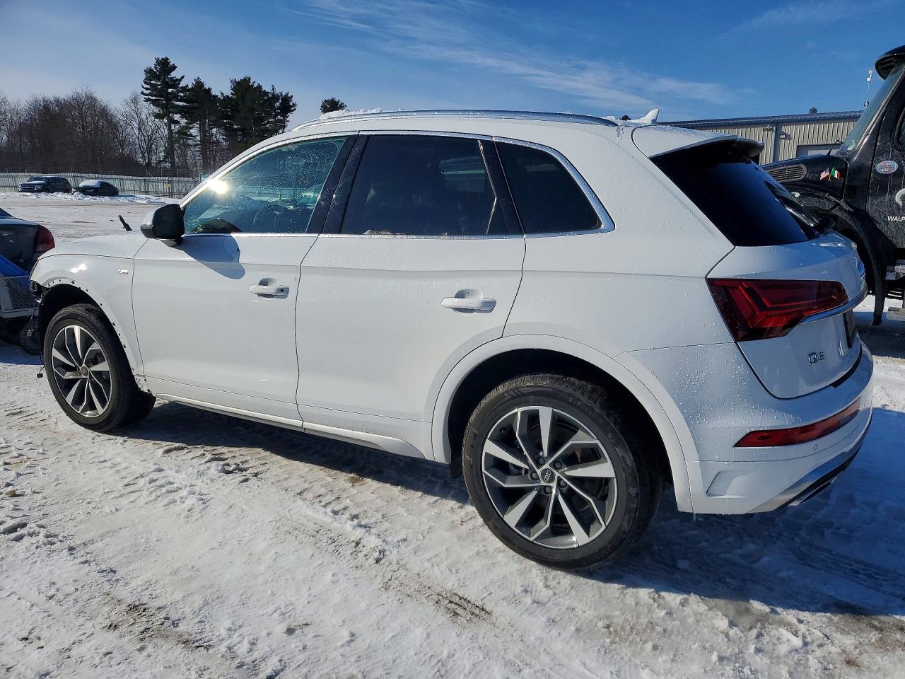 2024 AUDI Q5 PREMIUM PLUS 45 photo 3