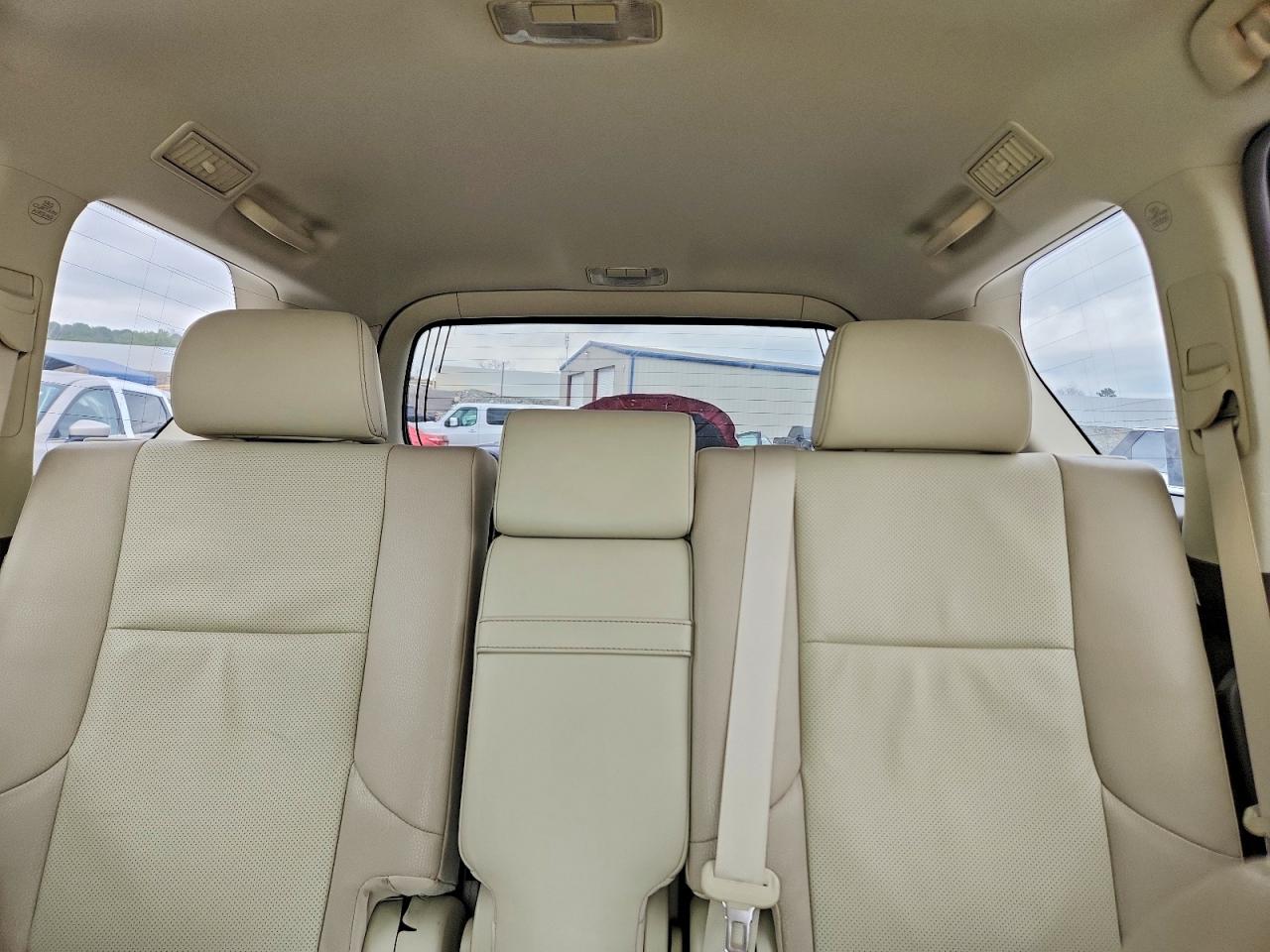 2017 LEXUS GX 460 photo 19