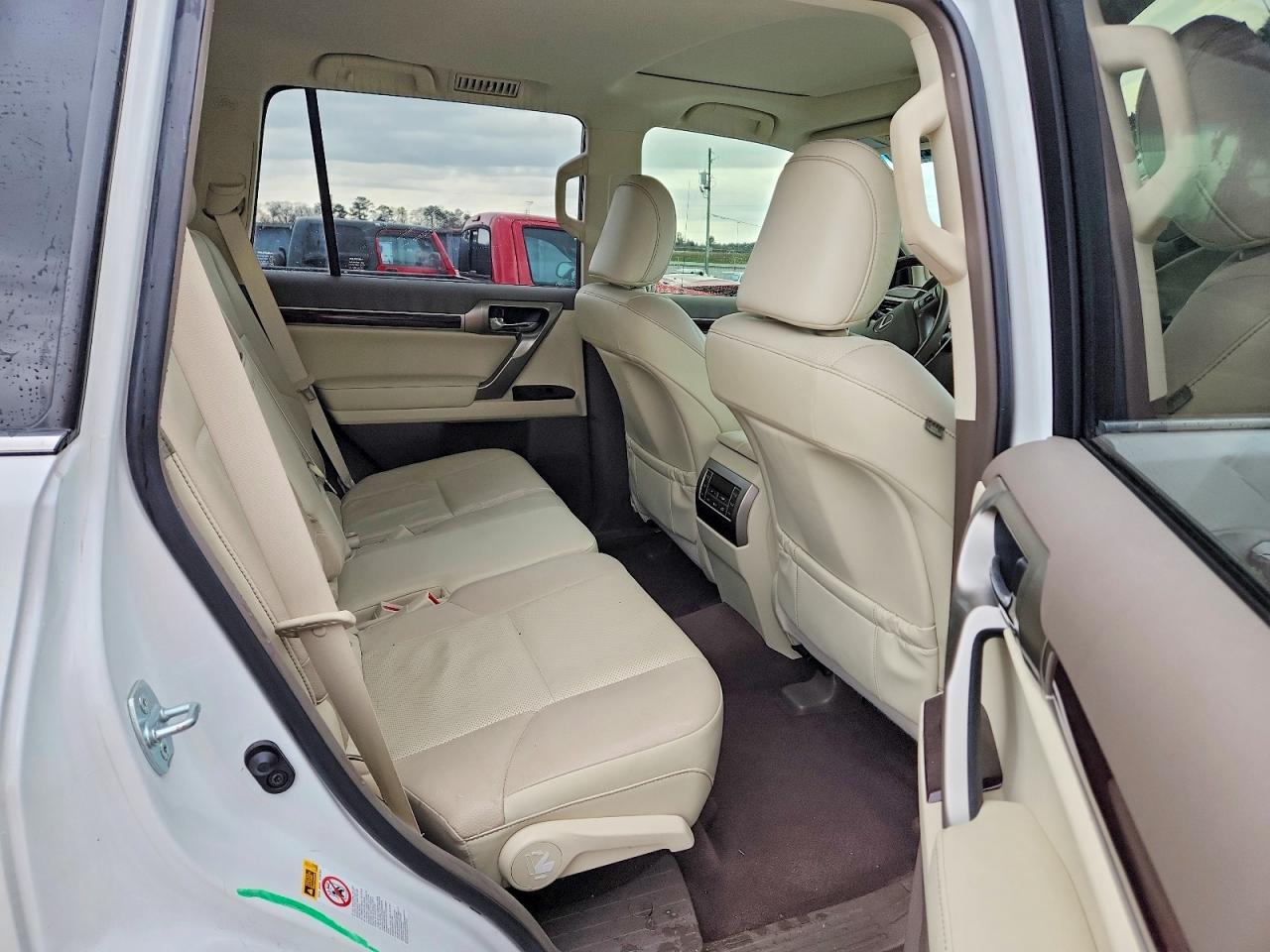 2017 LEXUS GX 460 photo 21
